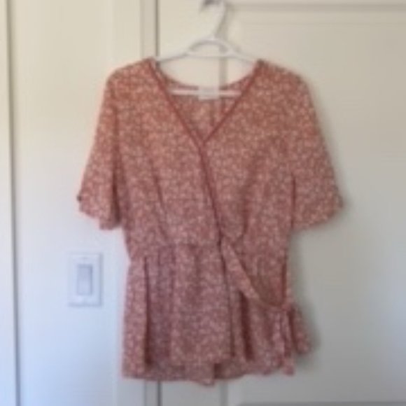 Wrapped peplum blouse - Picture 1 of 2